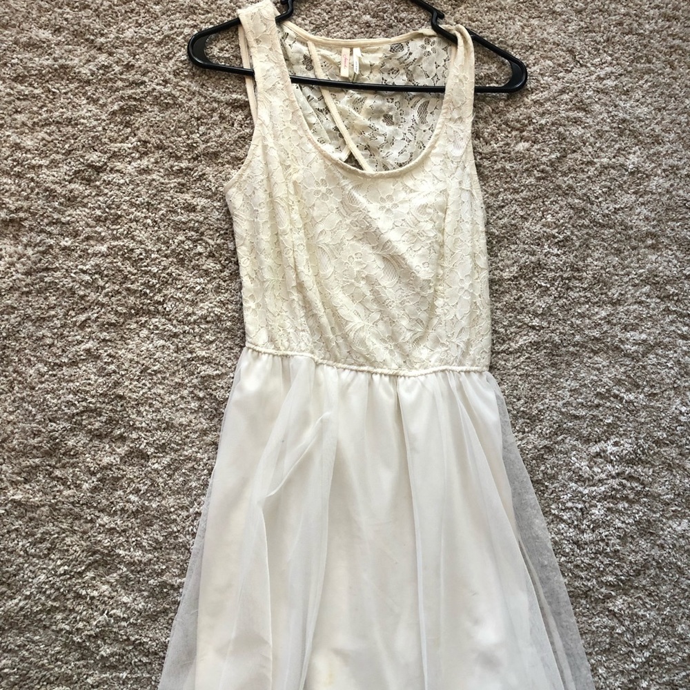 ••Beige Dress